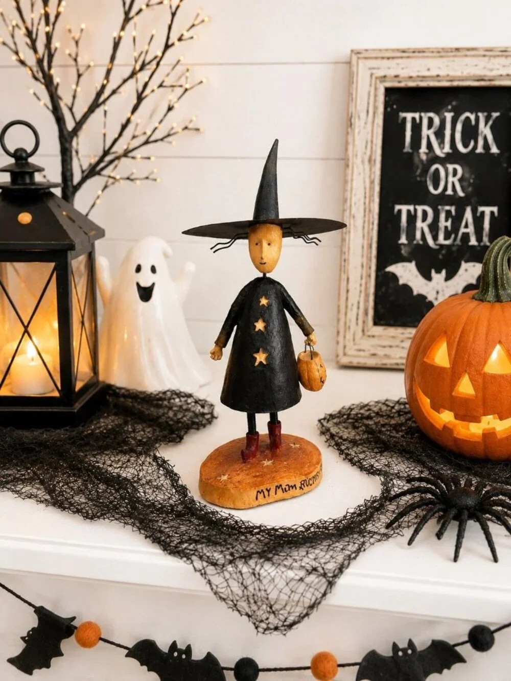 August Moon Little Witch My Mom Says I'm Pretty Dan DiPaolo LANG Halloween